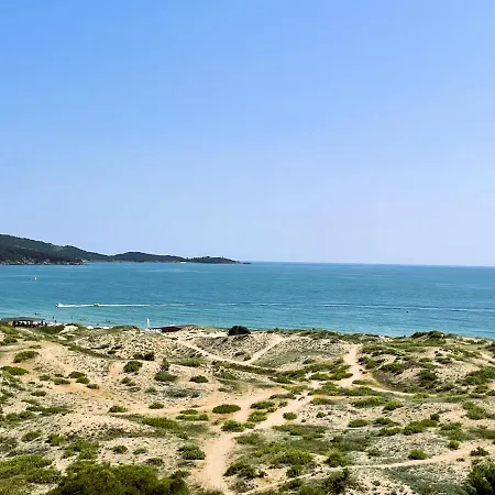 Sea View Free Parking 4* 普里莫尔斯科