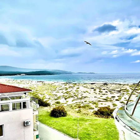 Sea View Free Parking